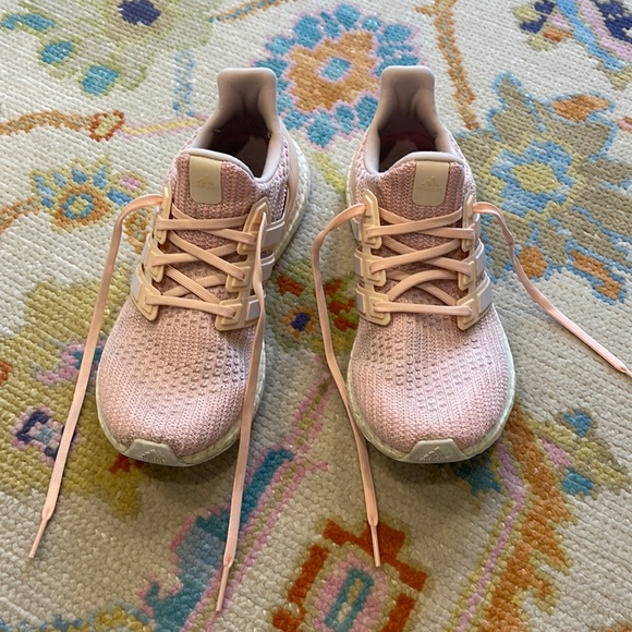 Adidas ultra boost - Picture 1 of 5